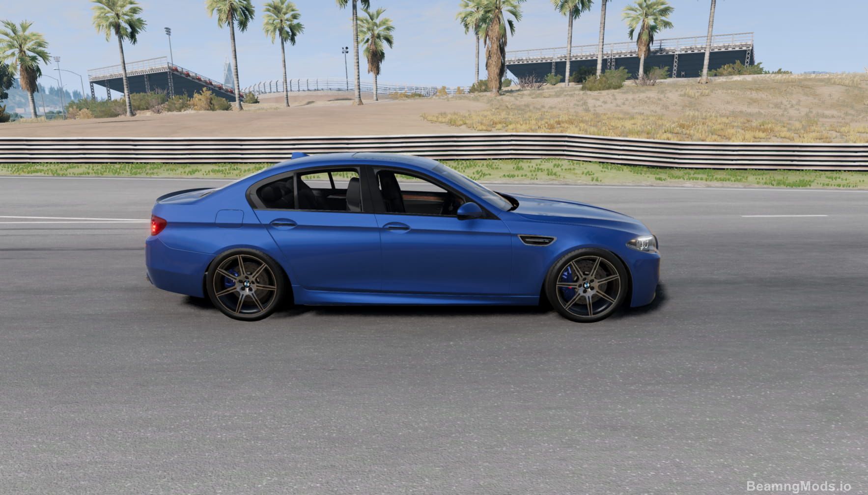 Screenshot of BMW M5 F10 3