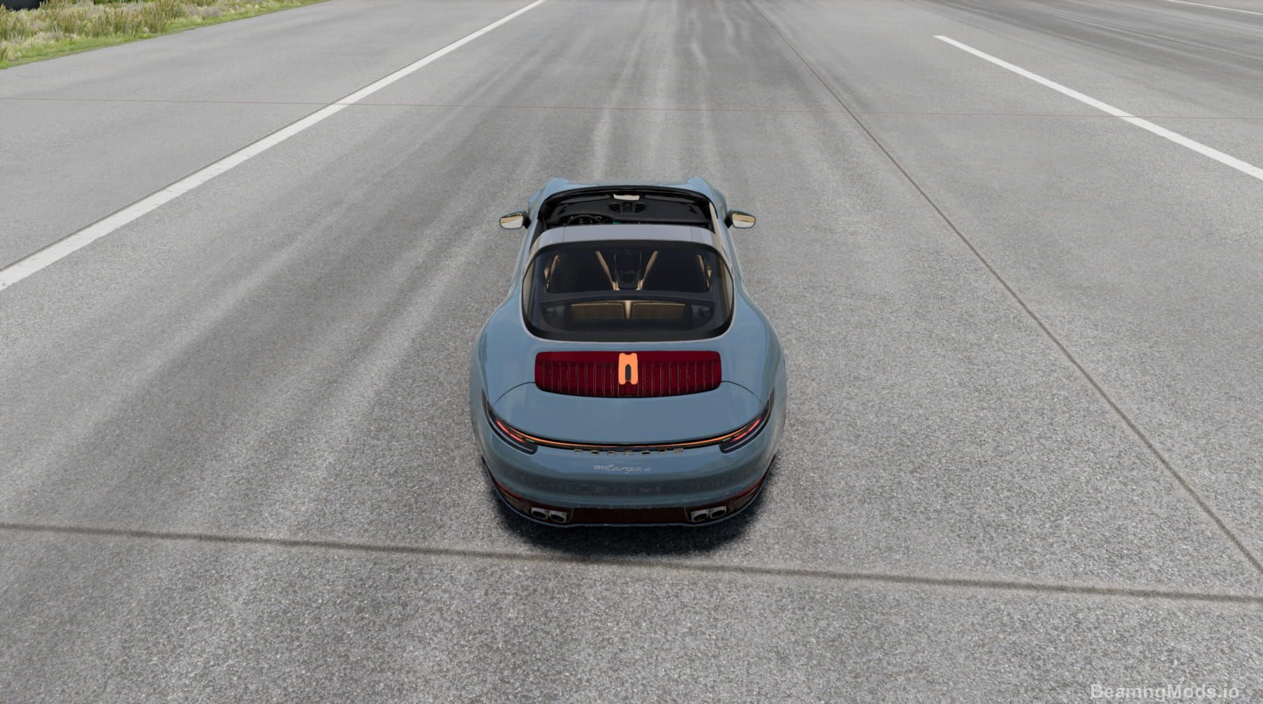 Screenshot of Porsche 911 (992) 4