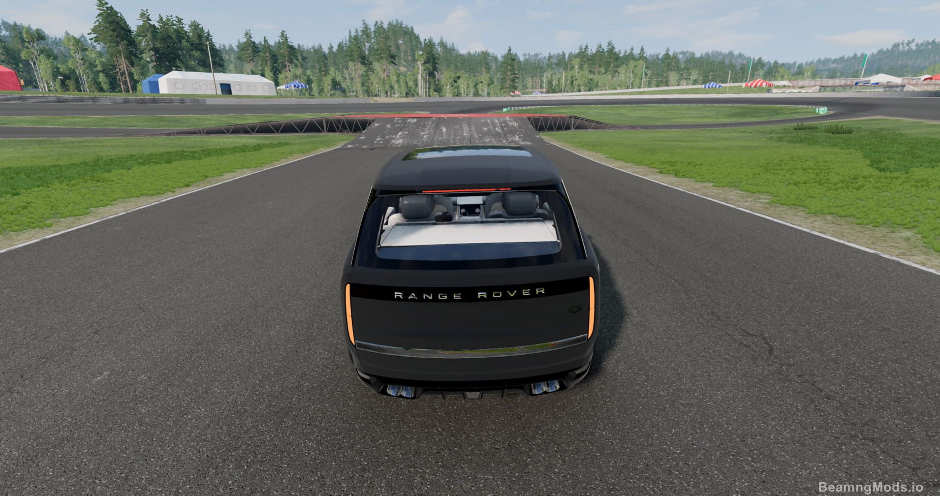 Screenshot of Range Rover 5