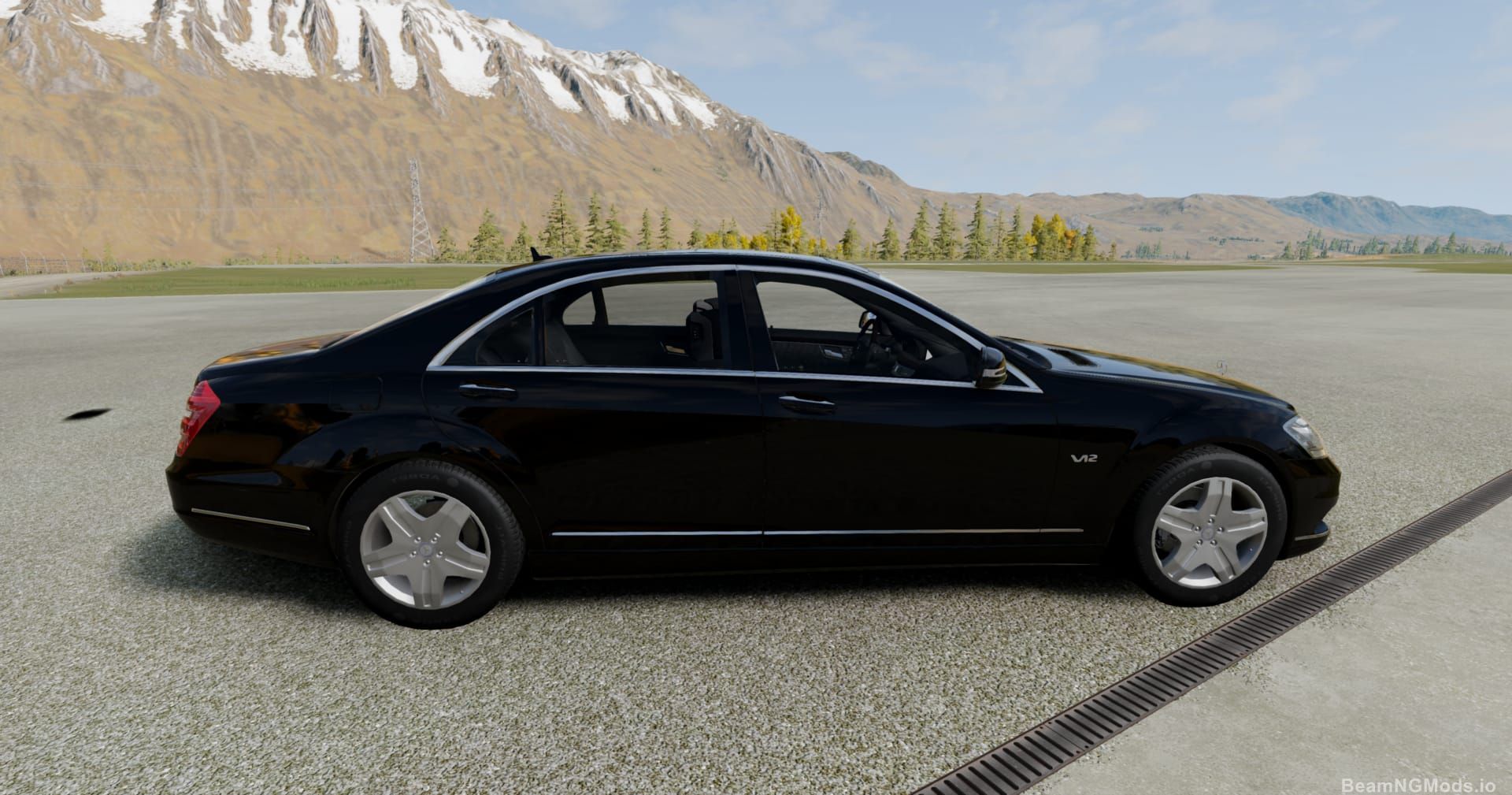Screenshot of Mercedes-Benz S-Class [W221] 4