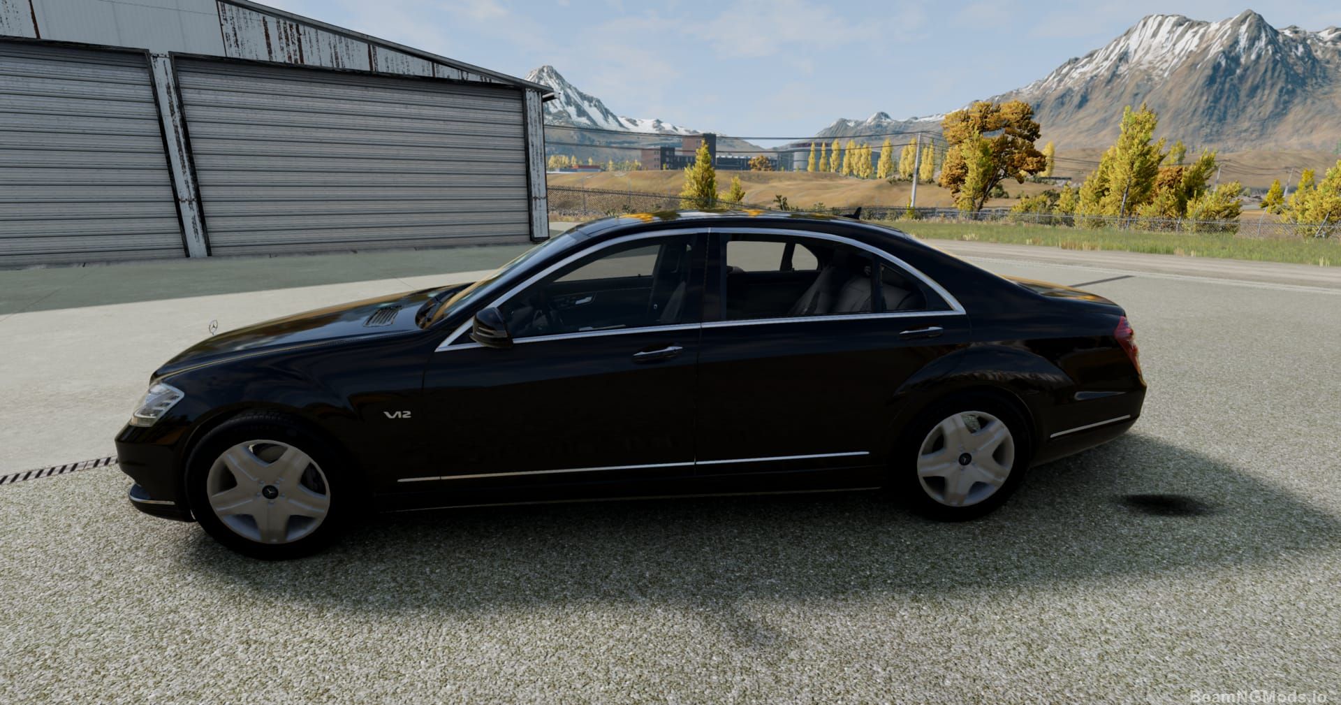 Screenshot of Mercedes-Benz S-Class [W221] 8