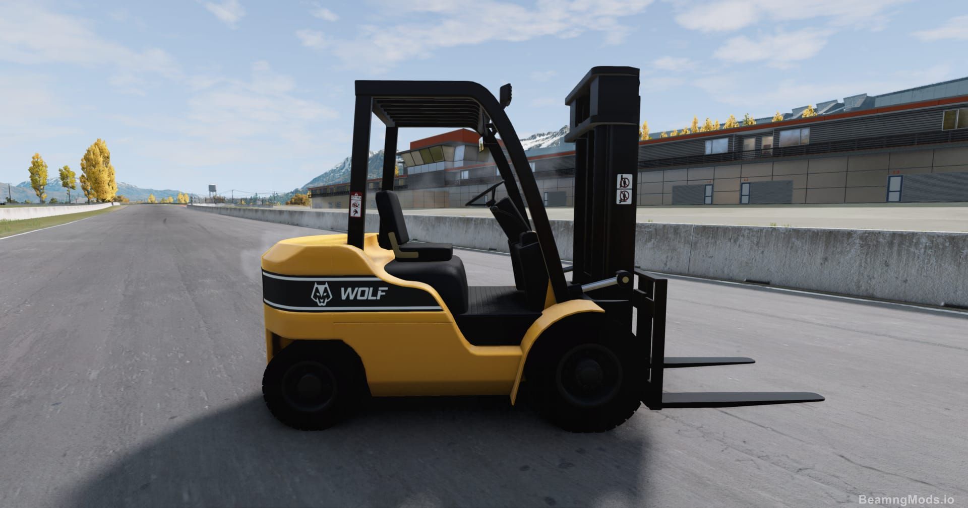 Screenshot of Wolf Heavy Industries Medium Forklift 3