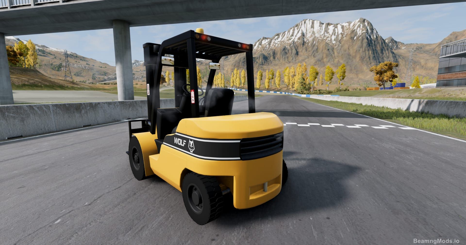 Screenshot of Wolf Heavy Industries Medium Forklift 6
