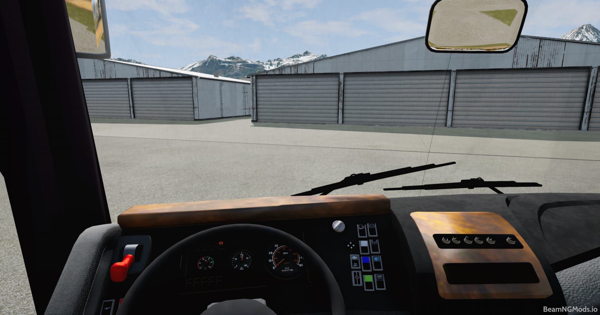 Screenshot of HINO RN285 BeamNGTuner 10